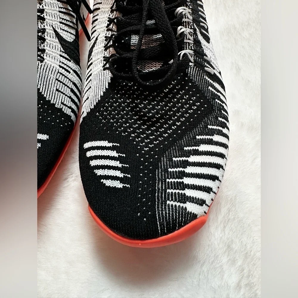 Nike Black and White Knit Sneakers with Red Soles